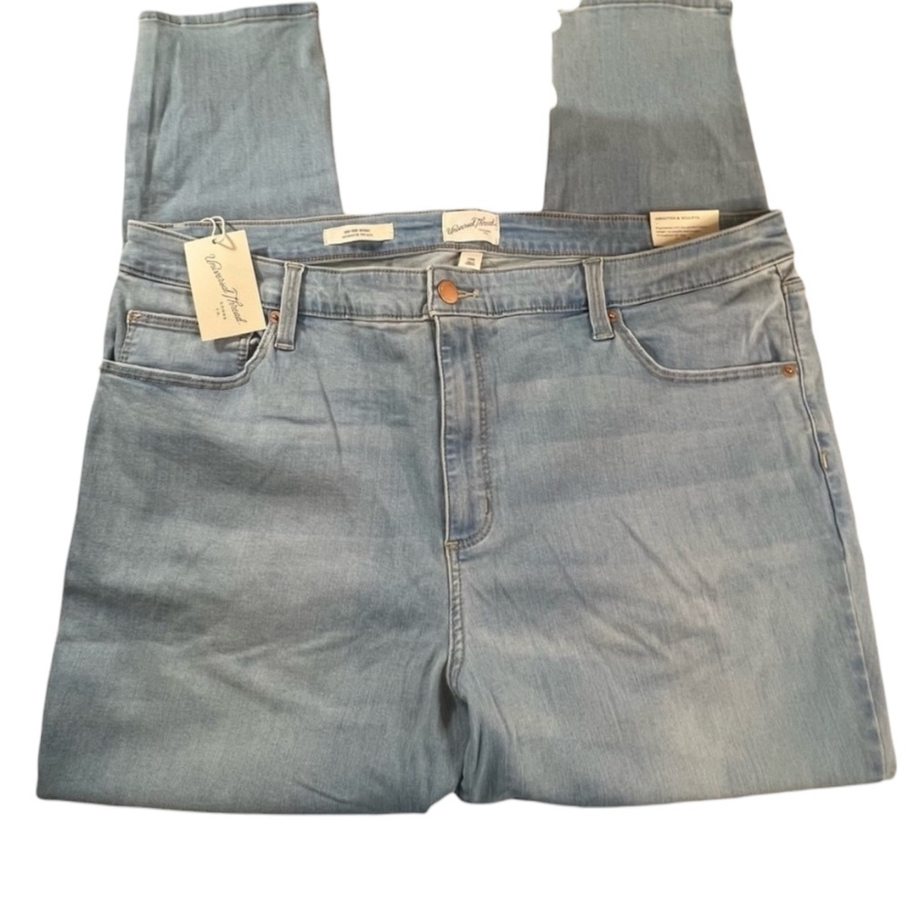 Universal Thread Women’s Jeans, High Rise Skinny, Light Blue, Size 22W, NWT